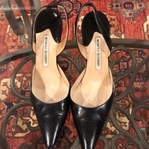 Hand made Manolo blahnik slingback used black pumps.
